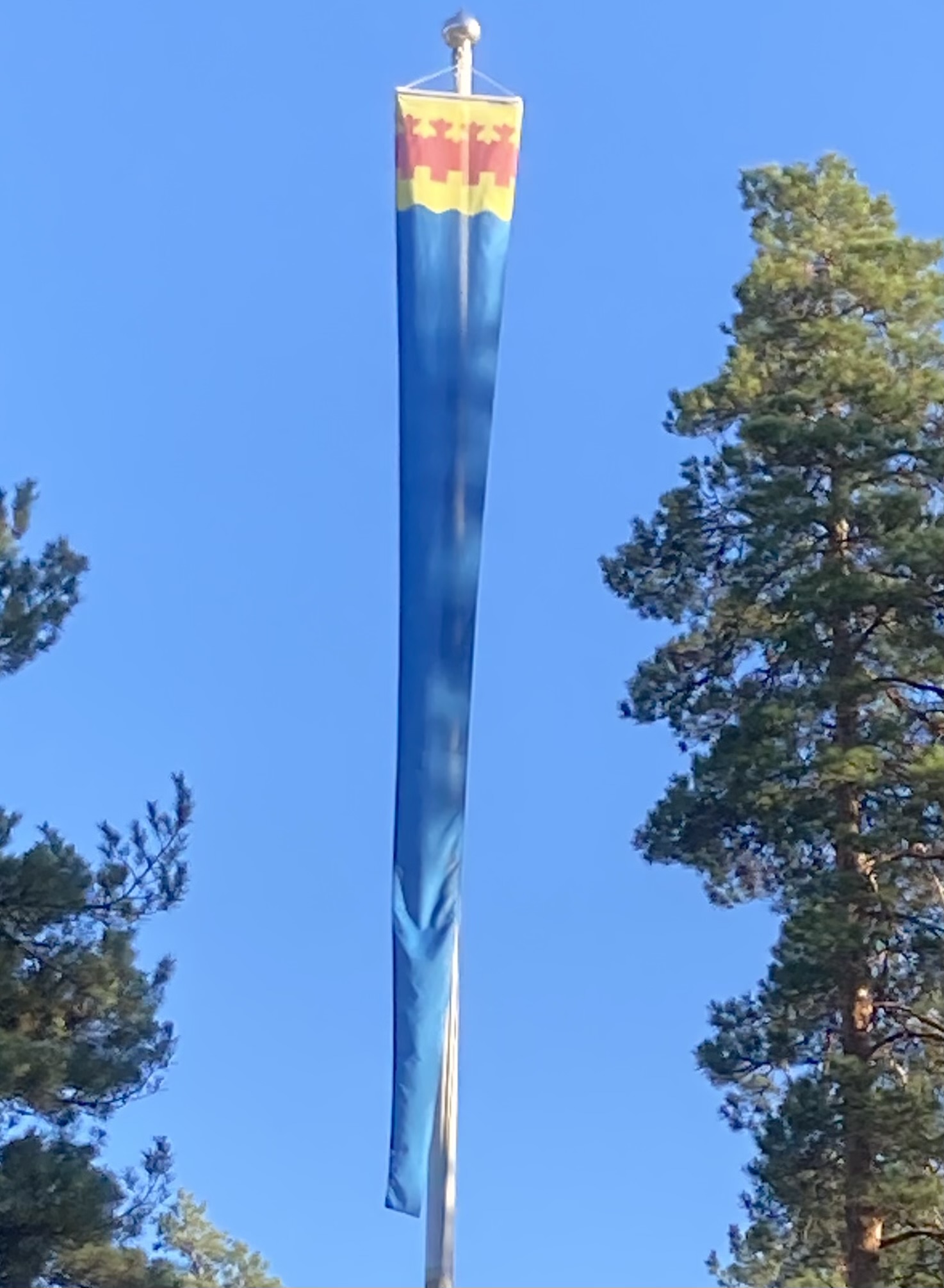 Kuusiston isännänviirejä nyt saatavana!